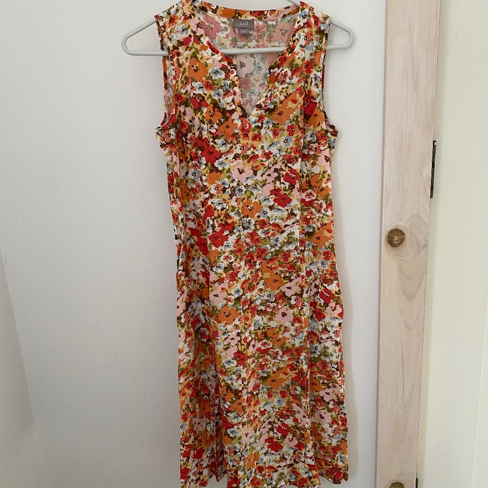 Vintage J. Jill Floral Sleeveless V-Neck Dress in Orange, Pink, Red